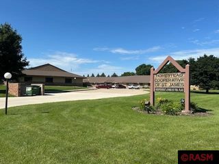 1000 S 9th Street Street # 111, St. James, MN 56081