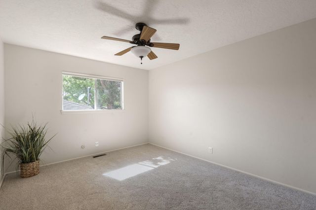 12329 Princess Jeanne Avenue NE, Albuquerque, NM 87112