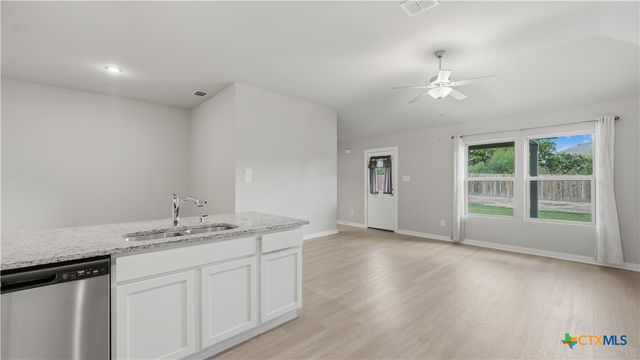 1958 Reserve Way, New Braunfels, TX 78130