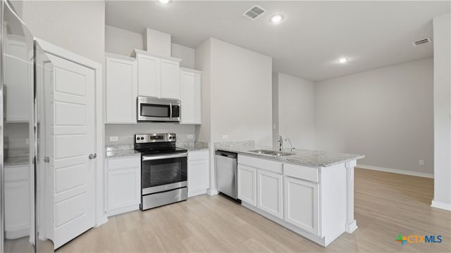 1958 Reserve Way, New Braunfels, TX 78130