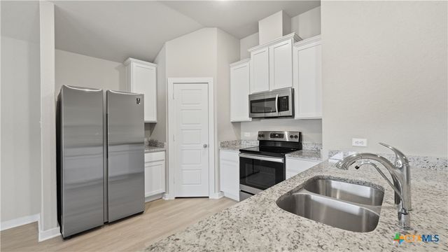 1958 Reserve Way, New Braunfels, TX 78130