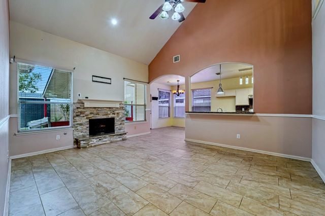 3818 Ridge Canyon Road, Baytown, TX 77521