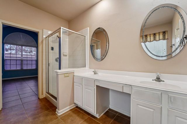 3818 Ridge Canyon Road, Baytown, TX 77521