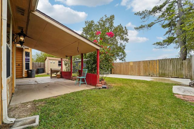 3818 Ridge Canyon Road, Baytown, TX 77521