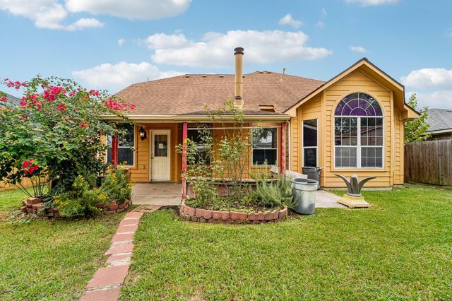 3818 Ridge Canyon Road, Baytown, TX 77521