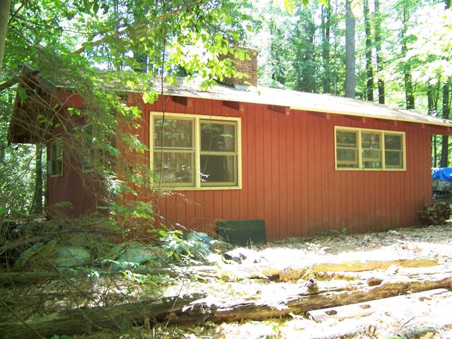1 Museum Shores Road, Wolfeboro, NH 03894