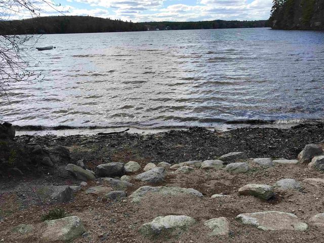 1 Museum Shores Road, Wolfeboro, NH 03894