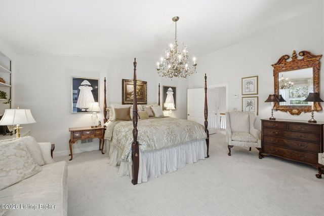 2 Brownsboro Hill Rd, Louisville, KY 40207