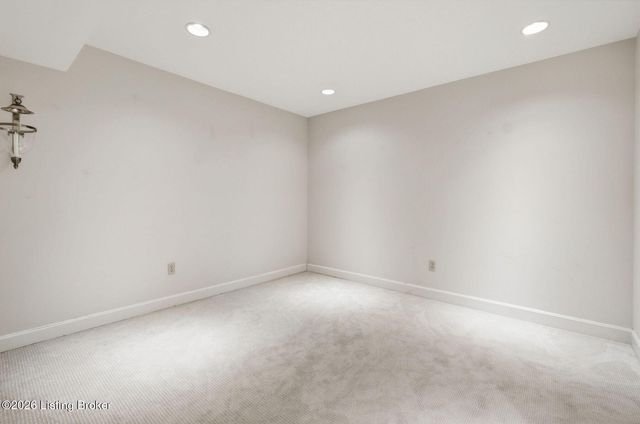 2 Brownsboro Hill Rd, Louisville, KY 40207