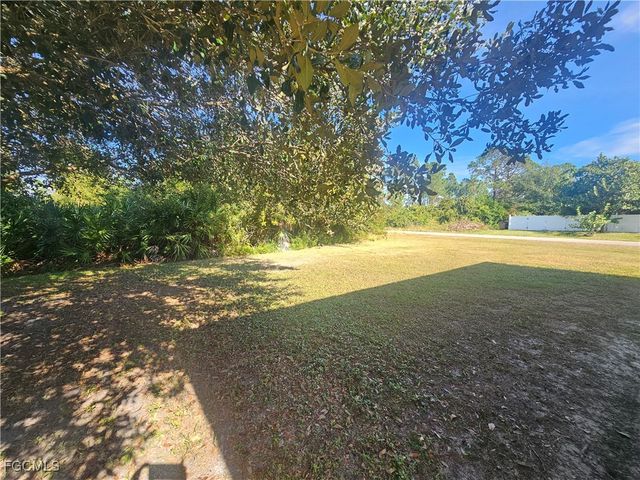 1127 Croquet ST E, Lehigh Acres, FL 33974