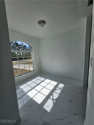 1127 Croquet ST E, Lehigh Acres, FL 33974