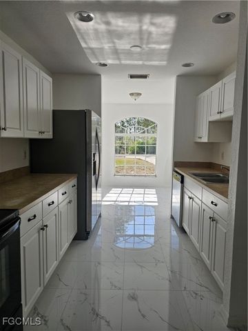 1127 Croquet ST E, Lehigh Acres, FL 33974