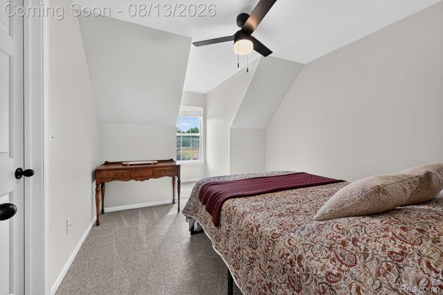 2028 Waterside Drive, Fenton Charter Township, MI 48430