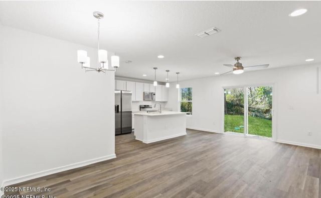 8045 OSTEEN Street, Jacksonville, FL 32210