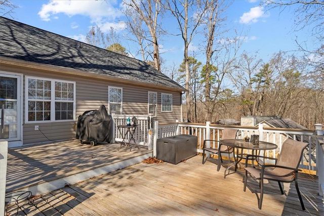 279 Langston Drive NE, Calhoun, GA 30701