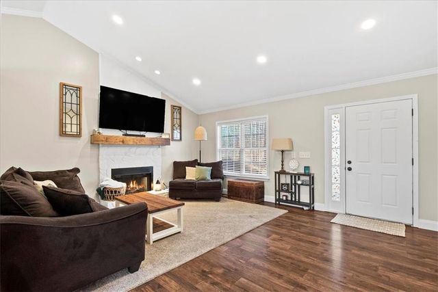 279 Langston Drive NE, Calhoun, GA 30701