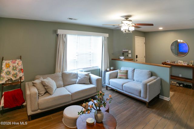 1035 Spring Forest Road D2, Greenville, NC 27834