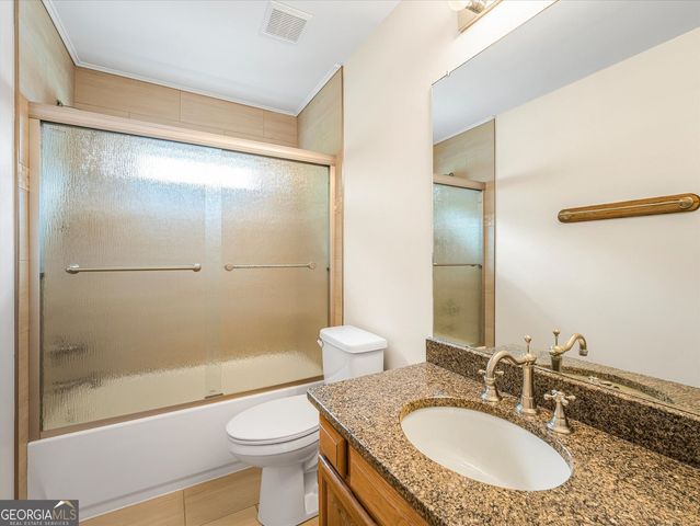 96 Southern Golf Court, Fayetteville, GA 30215