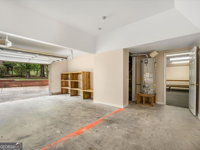 96 Southern Golf Court, Fayetteville, GA 30215