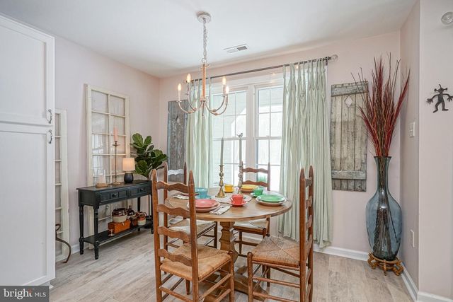 17 CHELMSFORD CT, Marlton, NJ 08053