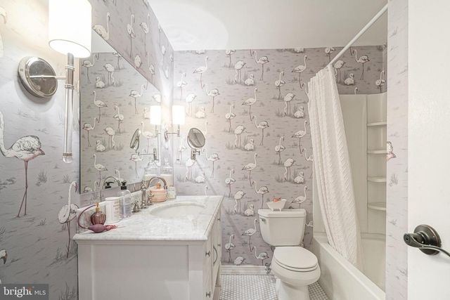 17 CHELMSFORD CT, Marlton, NJ 08053