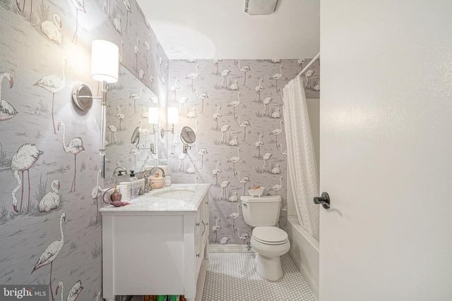 17 CHELMSFORD CT, Marlton, NJ 08053