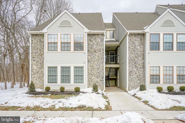 17 CHELMSFORD CT, Marlton, NJ 08053