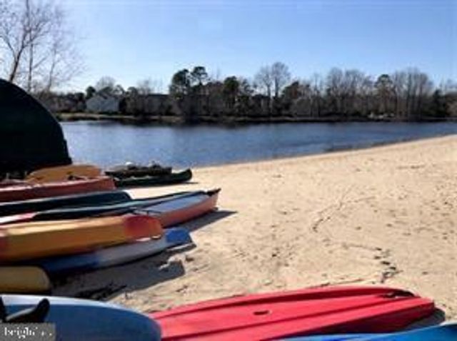 17 CHELMSFORD CT, Marlton, NJ 08053