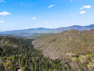3729 Old Highway 99 S, Ashland, OR 97520
