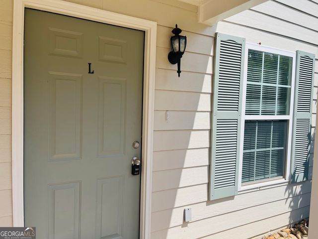 605 Wilburn Avenue L, Lagrange, GA 30240