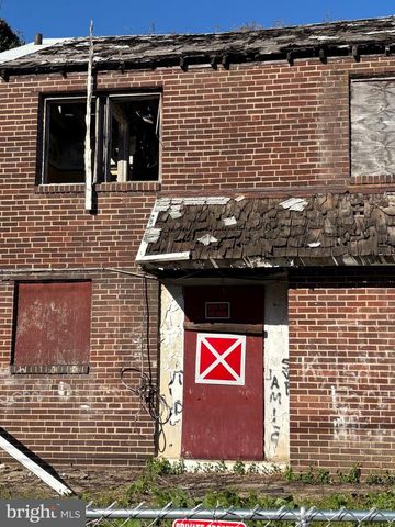 1413 HONAN ST, Chester, PA 19013