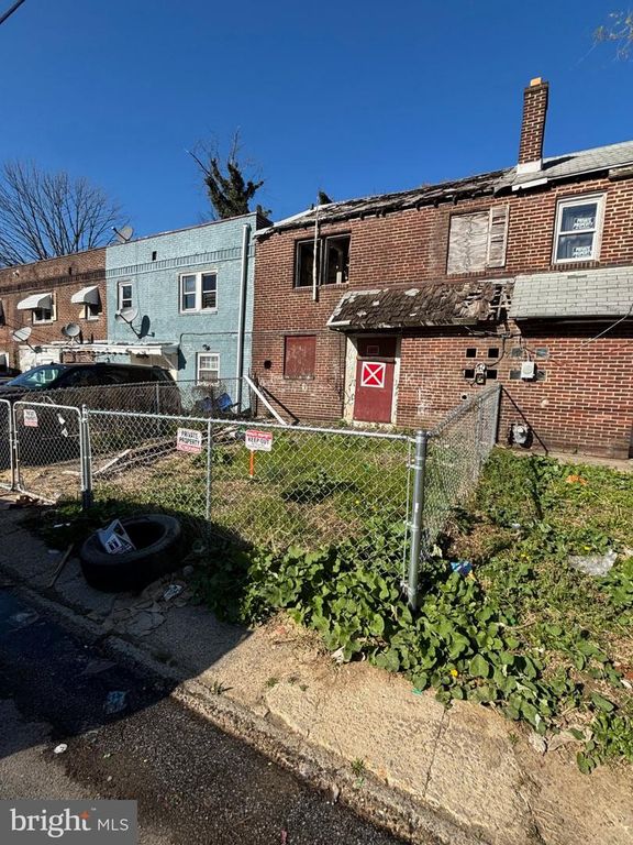 1413 HONAN ST, Chester, PA 19013