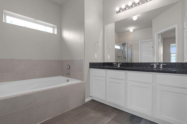 430 Walnut Branch Drive, Baytown, TX 77523