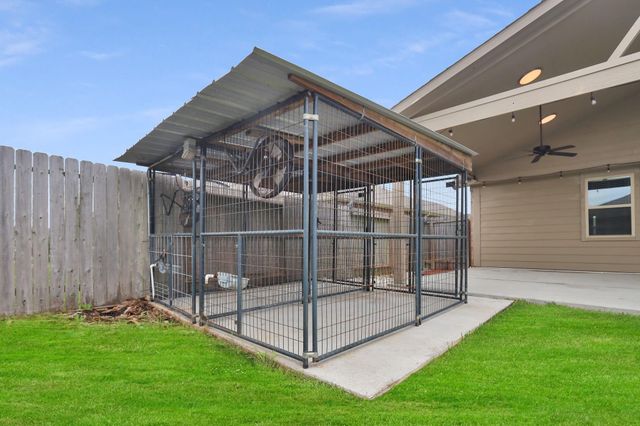 430 Walnut Branch Drive, Baytown, TX 77523