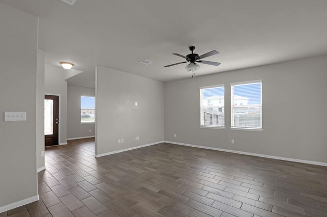 430 Walnut Branch Drive, Baytown, TX 77523