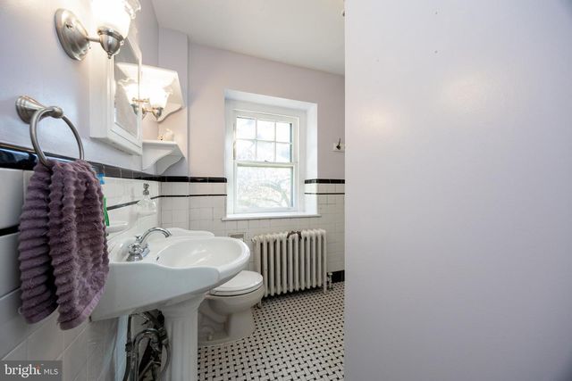 2100 3RD ST, Norristown, PA 19401