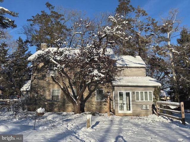 2100 3RD ST, Norristown, PA 19401