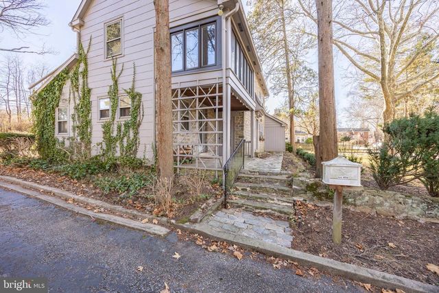 2100 3RD ST, Norristown, PA 19401