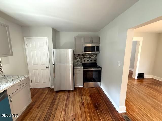 29 Columbia Street, Schenectady, NY 12308