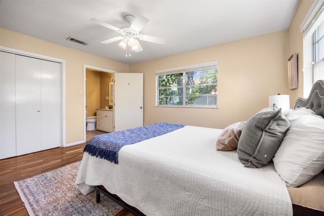 9504 Flintrock CIR, Austin, TX 78737