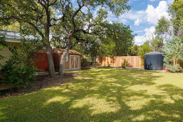 9504 Flintrock CIR, Austin, TX 78737