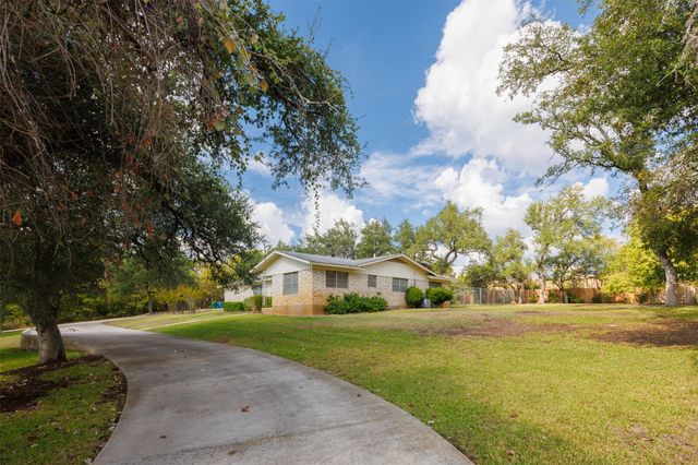 9504 Flintrock CIR, Austin, TX 78737