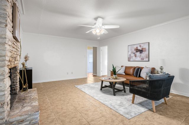 9504 Flintrock CIR, Austin, TX 78737