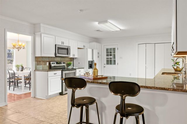 9504 Flintrock CIR, Austin, TX 78737