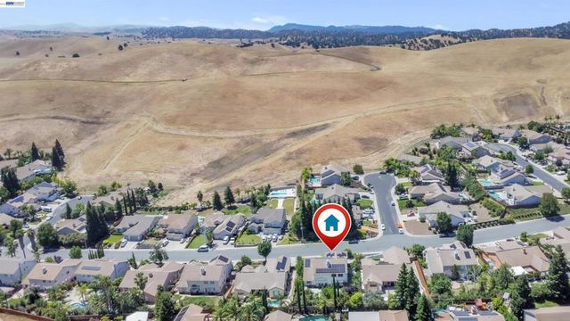 5164 Judsonville Dr, Antioch, CA 94531