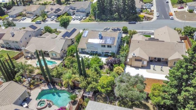 5164 Judsonville Dr, Antioch, CA 94531