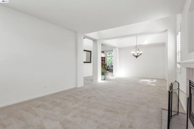 5164 Judsonville Dr, Antioch, CA 94531