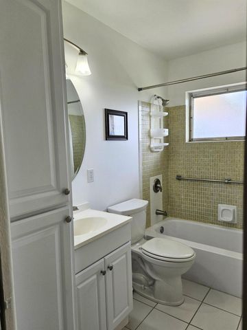 2581 Dudley Drive W A, West Palm Beach, FL 33415