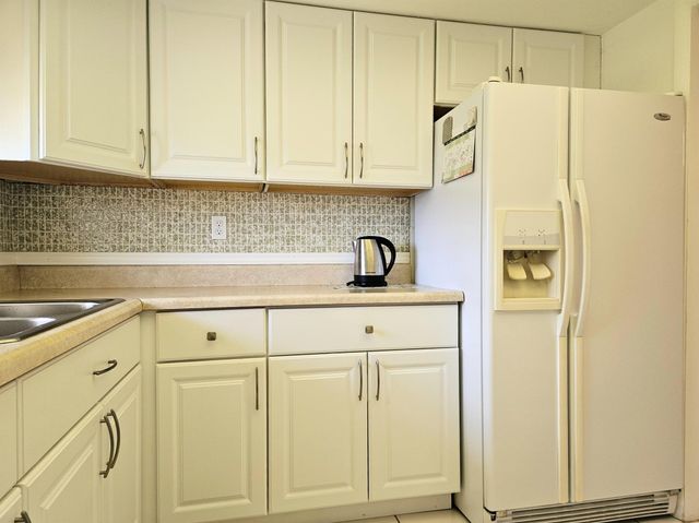 2581 Dudley Drive W A, West Palm Beach, FL 33415