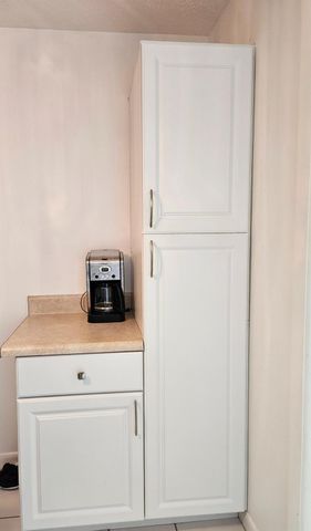 2581 Dudley Drive W A, West Palm Beach, FL 33415